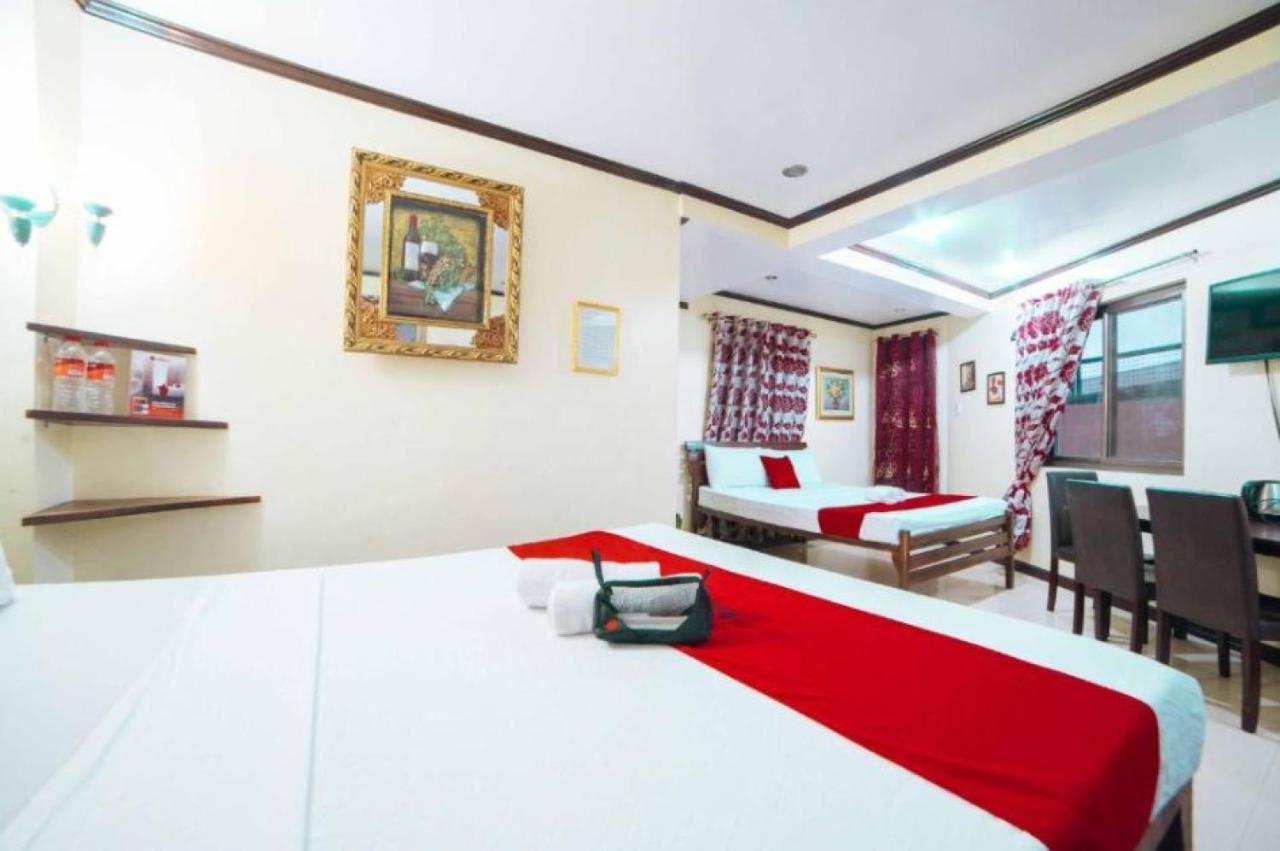 Reddoorz At Tagaytay Road Hotel Tagaytay City Ngoại thất bức ảnh